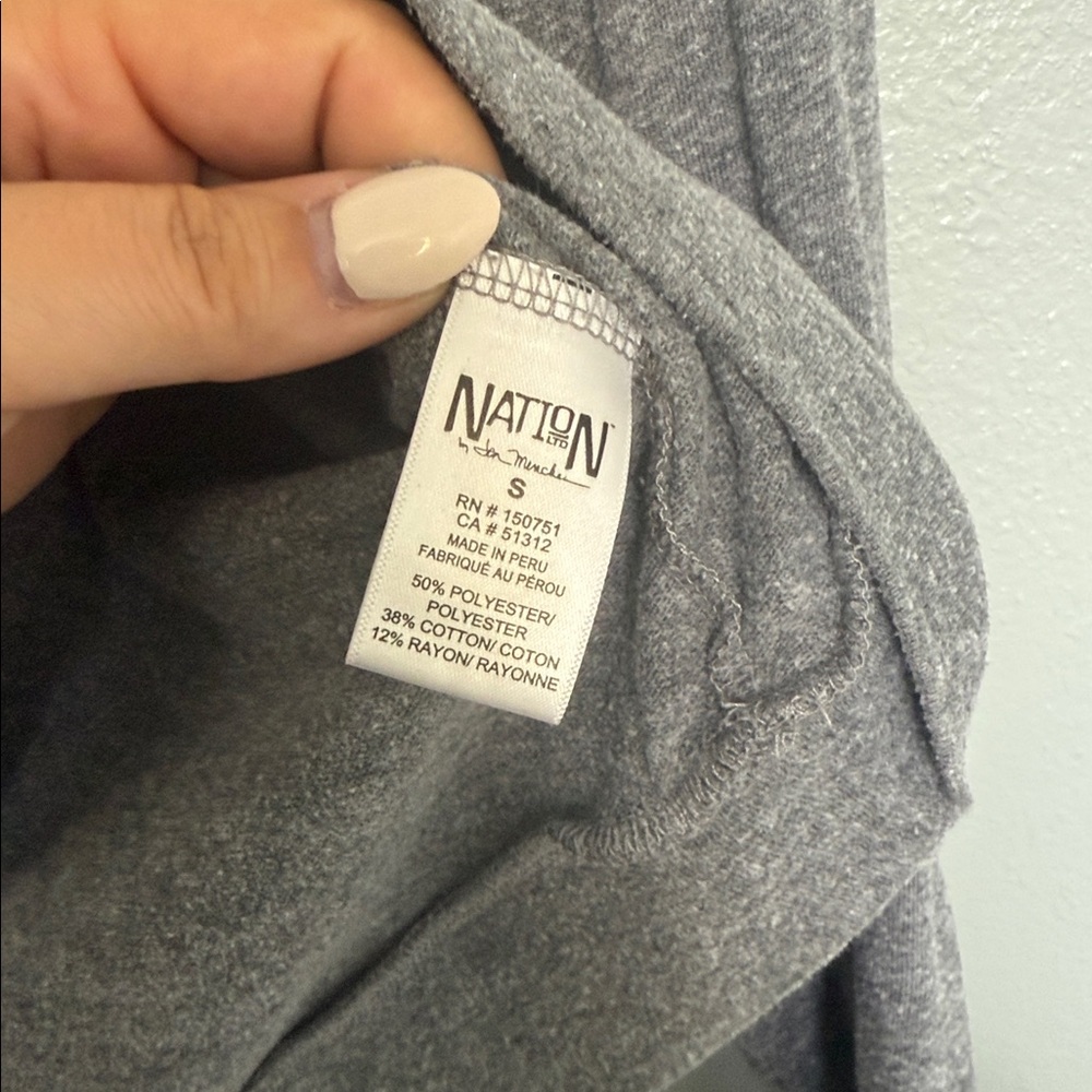 Nation LTD Charcoal cropped Gray Women's Sweatshirt - Picture 3 of 3
